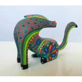 ALKIMIA INC Mexican Alebrije Seated Coyote Wood Carving Handcrafted Sculpture (Turquoise)