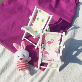 Toddmomy Mini Wooden Beach Chair Cell Phone Holder Longue Deck Chair Furniture for Craft Miniature Dollhouse Accessories DIY Sand Home Decor Pineapple
