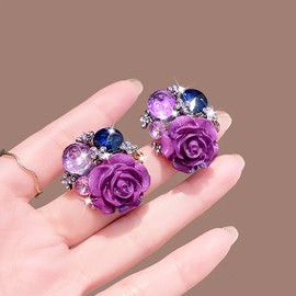 Sparkly Crystal Flower Stud Earrings for Women Elegant Rose Floral Statement Earrings Plant Petal Floral Rhinestone Charm Earring Jewelry Gifts (Style B Purple)