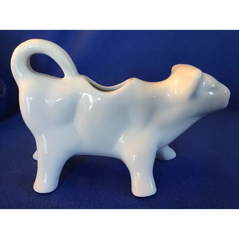 GIBSON WHITE CERAMIC COW SHAPE DAIRY CREAMER
