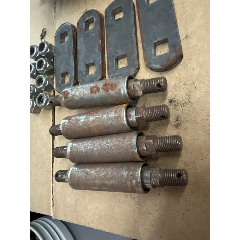 Lewis NOS 1935 - 1941 Lewis Spring Shackle Assembly Ford