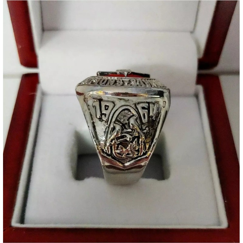 St Louis Cardinals - 1964 World Series Ring With Wooden