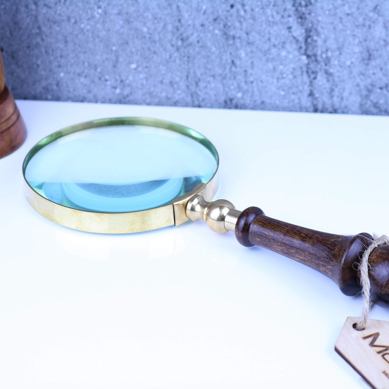 Antique Look 4" Magnifying Glass Brass & Wooden Handle