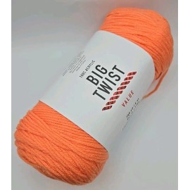 Big Twist Value Yarn 100% Acrylic Coral Dye Lot 649613 Weight #4 6oz/ 380yds