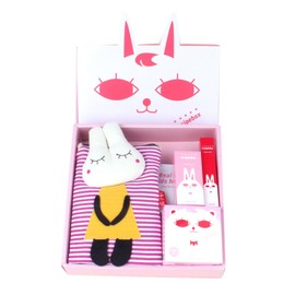 Recipe Box Happy Box Children's Makeup 5 Piece Set, Bag (Random) + 2 Children's Mask Packs + Nail Polish Cherry Blossom + Lip Crayon + Daily Sun Cushion, 1 Set / 레시피박스 해피박스 어린이 메이크업 5종 세트, 가방(랜덤) + 어린이 마스크팩 2p + 매니큐어 체리블라썸 + 립크레용 + 데일리 썬쿠션, 1세트