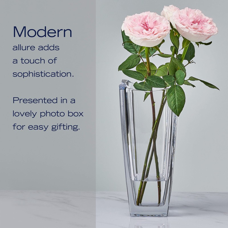 Mikasa Baron Crystal Vase, 11.75 Inch