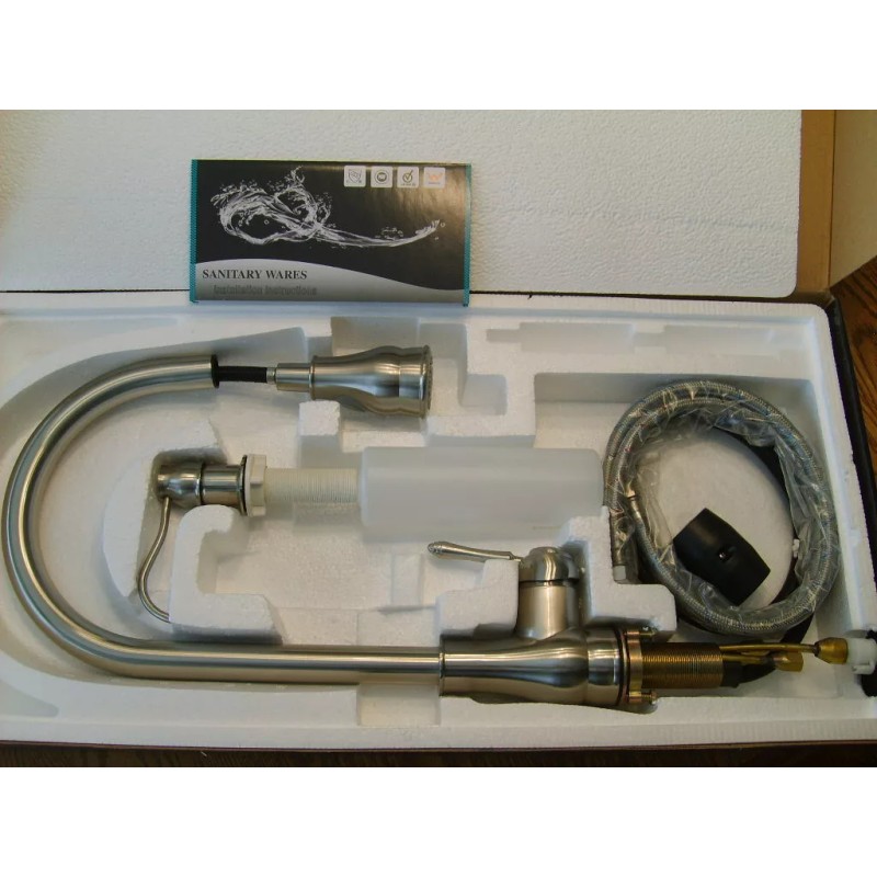 sanitary wares Kitchen Faucet Single hole with soap dispenser