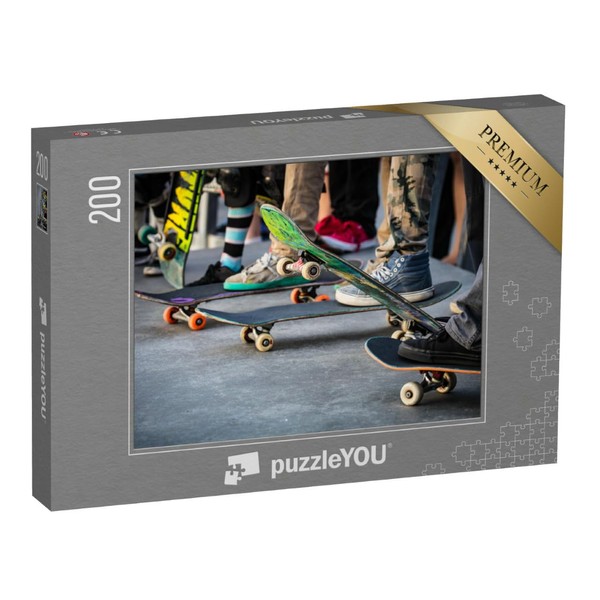 puzzleYOU: 200 Piece Skateboarding Jigsaw Puzzle Collection Sports People