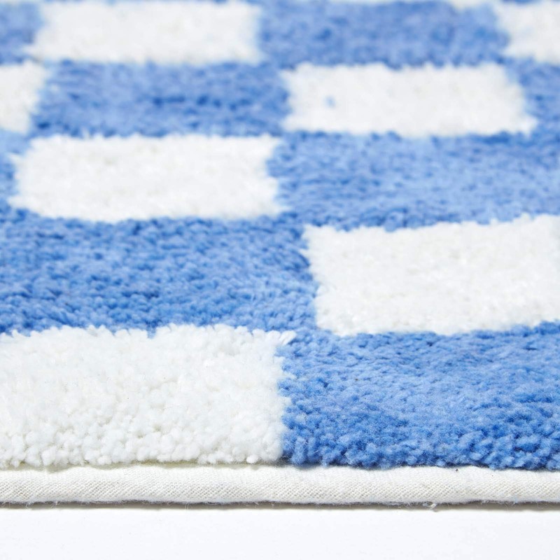 Homescapes Cotton Bath Mat Blue / White Checked Bath Mat