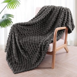 Exclusivo Mezcla Extra Large Soft Fleece Throw Blanket, 50x70 Inches 3D Clouds Stylish Jacquard Throw Blanket for Couch, Cozy Soft Lightweight for All Season, Grey Blanket