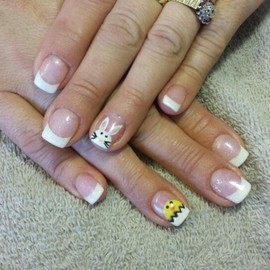 Easter Press on Nails Bunny Short Square Fake Nails with Egg Design Cute Rabbit Nails Press ons, White French tips False Nails Glossy Glitter Reusable Spring Nails for Women Girls Manicure 24pcs