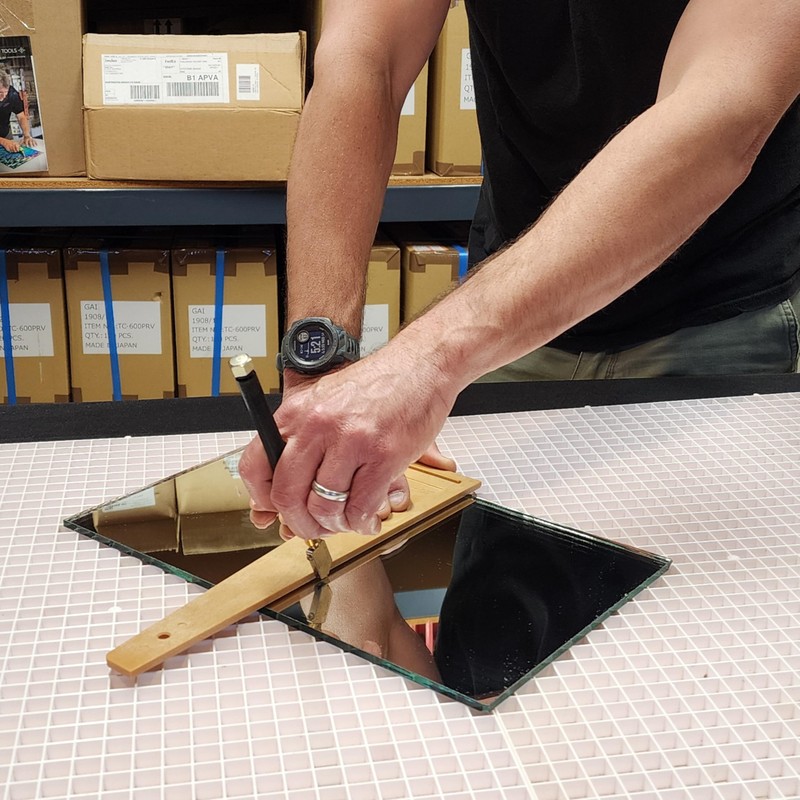 TOYO TC17BV Glass Cutter | Brass Handled TAP Wheel Technology