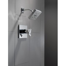 Delta Faucet Single-Spray H2Okinetic Shower Head, Chrome RP70171-15