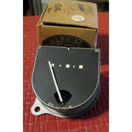 FORD NOS 1946-1947 Ford Deluxe oil pressure Gauge, in box