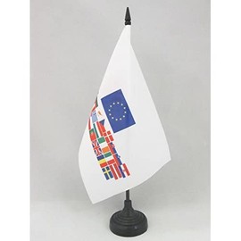 AZ FLAG EUROPEAN UNION 28 COUNTRIES TABLE FLAG 5'' x 8'' - UE - 28 EUROPE MEMBERS DESK FLAG 21 x 14 cm - Black plastic stick and base