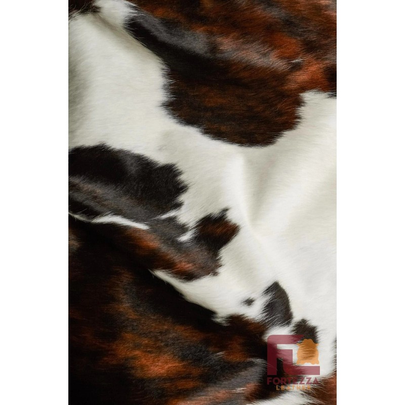 Fortezzaoutlet Cowhide Rug Dark Tricolor | Premium Quality | Medium