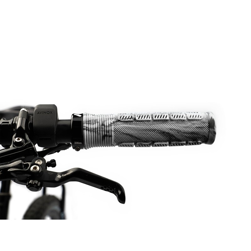 All Mountain Style AMS Rise Bicycle Lock-on Handlebar Grips, White