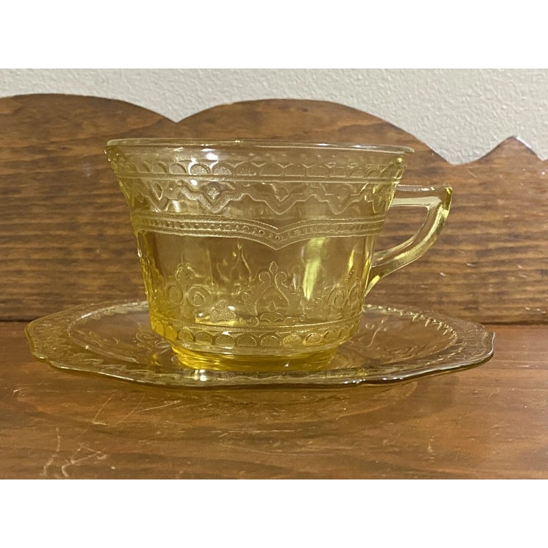Federal Glass Patrician Spoke Amber Depression Glass Cup and Saucer