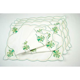 Spring and Easter Set of 4 Table Place Settings (4 Placemats/4 Napkins) in a Green Celtic Tree of Life Design.