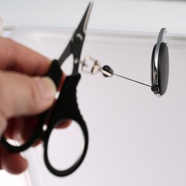 Fishing Braid Scissors, Stainless Steel Line Cutter for Saltwater & Freshwater, Serrated Shears with Retractor - Essential Carp Angling Tool Accessories (Scissors with Retractor)