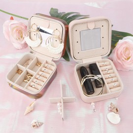 Travel Jewelry Case Birthday Gifts For Women Travel Jewelry Organizer Travel Jewelry Case for Women Portable PU Leather Jewelry Travel Case Ring Necklace Earring Jewelry Box Initial M