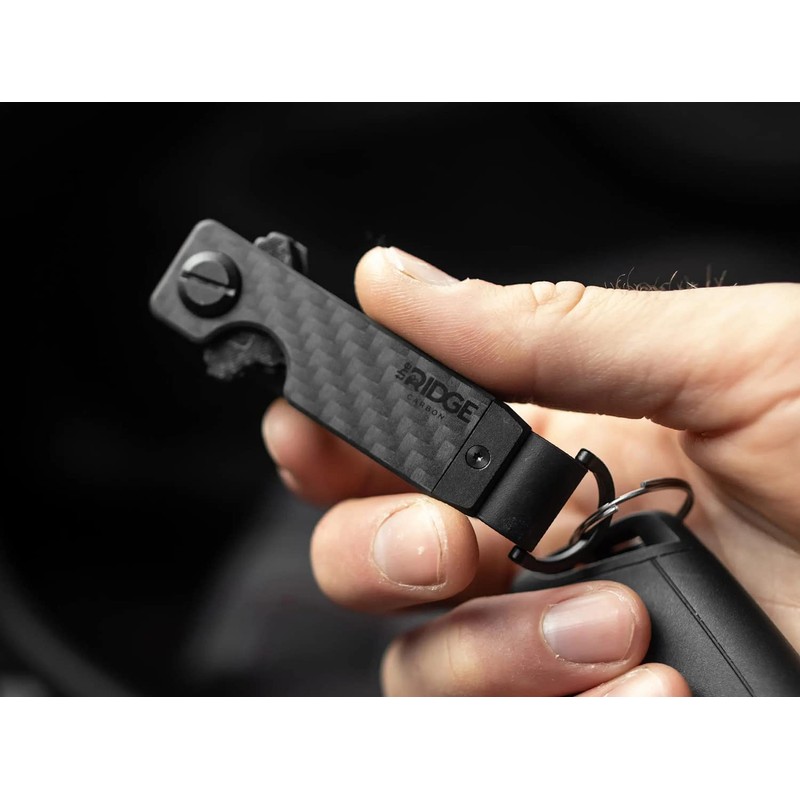 The Ridge EDC Minimalist Keycase Metal Key Organizer, carbon fiber