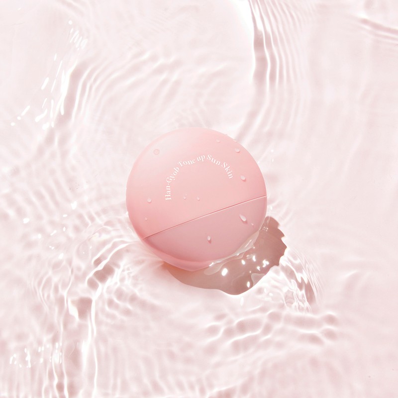 WHERE(351364) One-layer tone-up sun skin SPF50+ PA++++ (40ml) / 가히