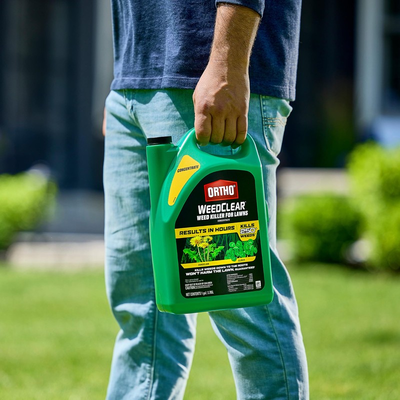 Ortho WeedClear Weed Killer for Lawns Concentrate, Kills Dandelion and
