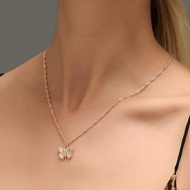 Yienate Women Teens Butterfly Necklace Simple Summer Clavicle Pendant Necklace for Girls (Gold)