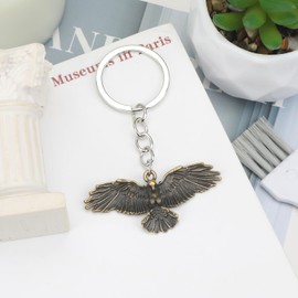Animal Eagle Keychain, Creative Falcon Pendant, Fashion Gift for Women and Girlfriends, Birthday Gift for Good Friends or Mum