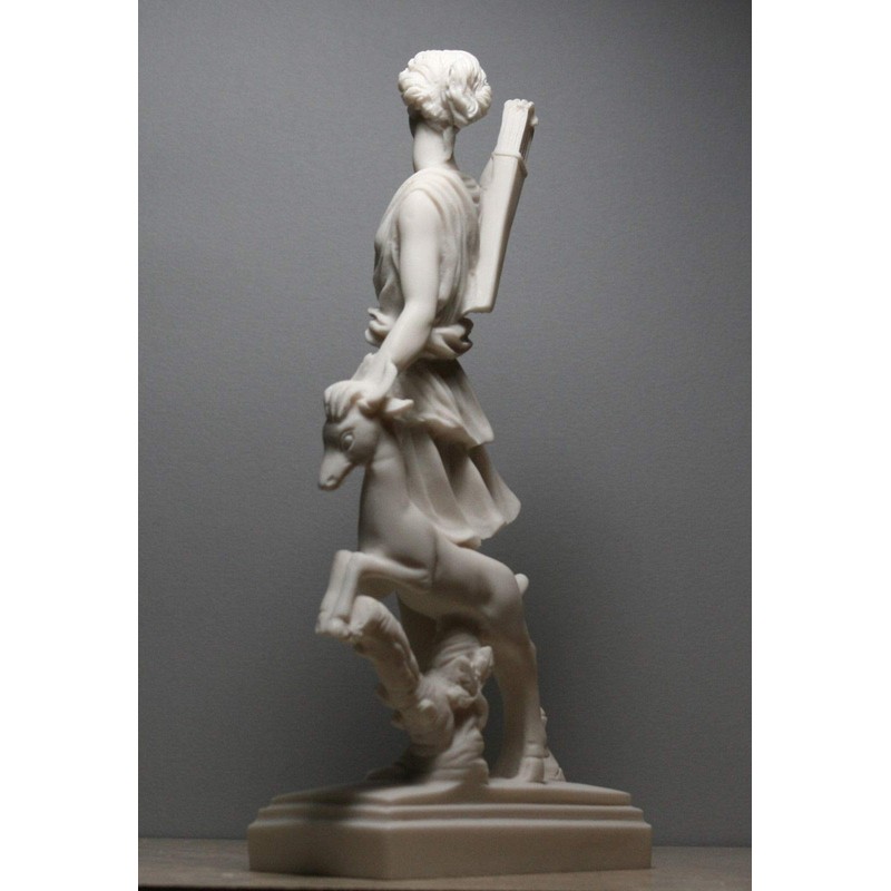 Diana of Versailles Greek Goddess Artemis Statue Sculpture Louvre Museum