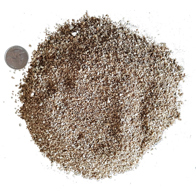 PVP Medium Vermiculite – Professional Grade – Excellent Soil Conditioner