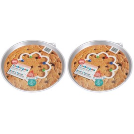 Wilton Giant Cookie Pan, Round