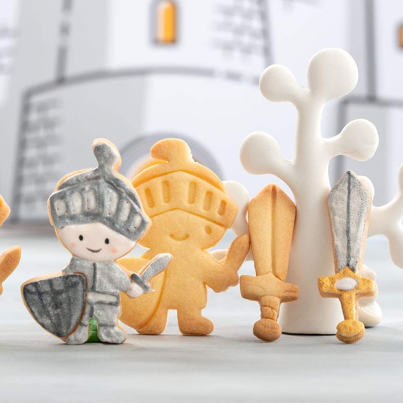 Decora 0255053 King Plastic Cutters 2-Piece Silver