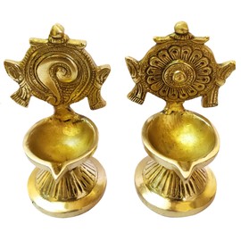 GURU JEE™ Brass Shankha Chakra Villaku Set of 2 Lord Vishnu Symbol Shankh Chakra Diya Traditional Oil Wick Lamp Deepam Deepak for Puja Aarti Mandir Temple