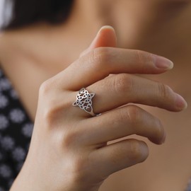 UNIFT Witches Knot Heart Ring for Women Stainless Steel Witchcraft Celtic Knot Love Opening Ring Irish Jewelry Gifts (silver 2)