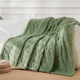 WONGS BEDDING Cuddly Fluffy Blanket, Fleece Blanket, 150 x 200 cm, Sofa Blanket, Wool Blanket, Couch Blanket, Warm Soft Boho Blankets, Throw for Sofa, Couch, Bed, Green