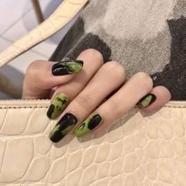 Allereya Square Press On Nails Medium Coffin Black Green Flower Fake Nails Full Cover Glossy Stick On Nails Acrylic Artificial French Clip On Nails for Women and Girls Pack of 24