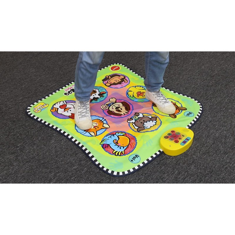Playmats - Musical [English Language Not Guaranteed] Dancing Animal Challenge