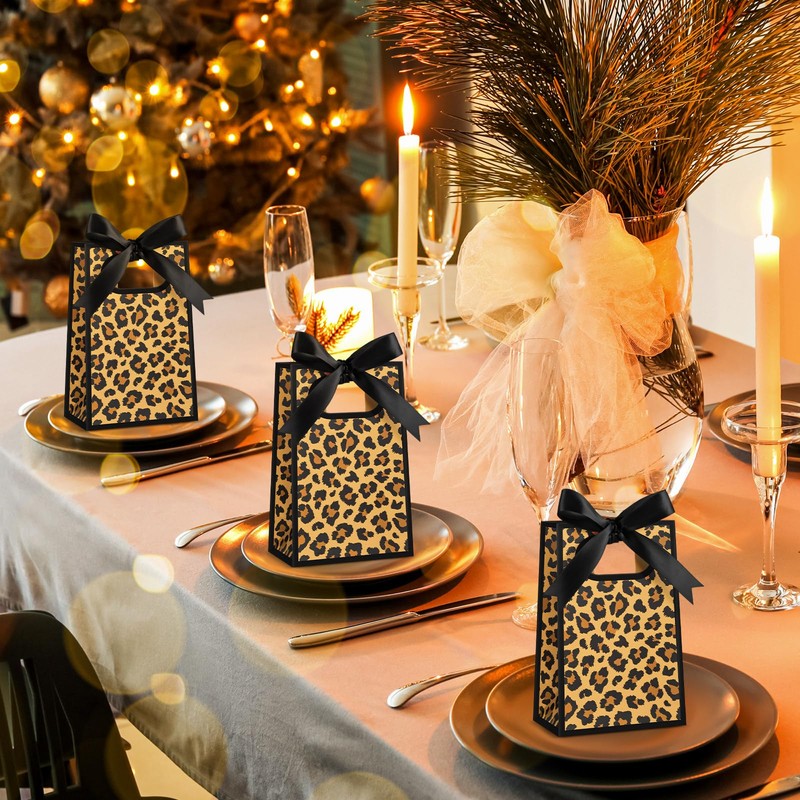 Kolldenn 30 Pack Leopard Print Gift Bag with Handles, 10.2