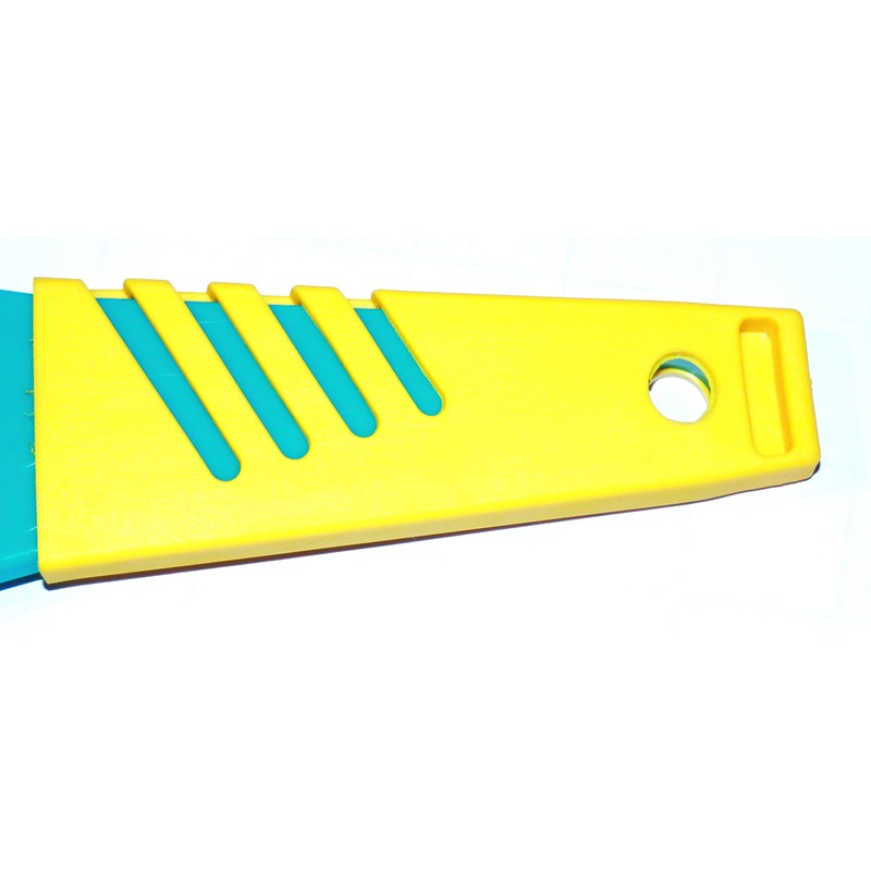 Set of 2 ice scrapers, assorted colours, handy with soft