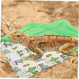 Gatuida Reptile Substrate Bed for Lizards Cozy Sleeping Bag for Small Reptiles Easy-Clean Bearded Dragon Bed Decor