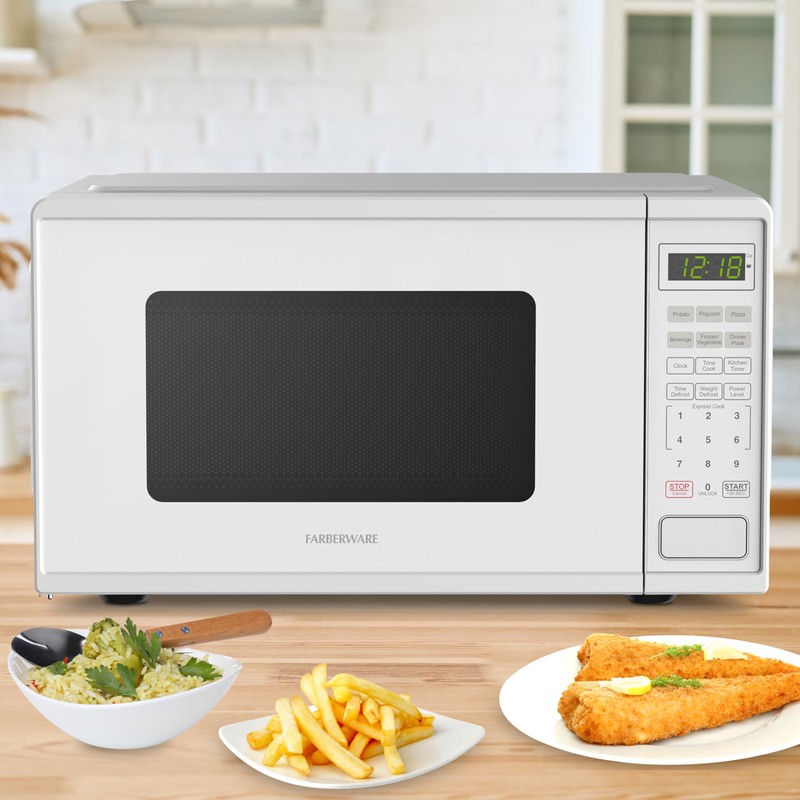 Farberware 0.9 Cu. Ft. Countertop Microwave Oven – 900 Watts