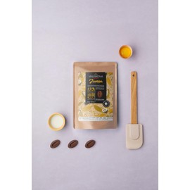 Valrhona Premium French Baking Creamy Milk Chocolate Discs (Feves). JIVARA 40% Cacao. Easy Melt and Tempering. Hints of Vanilla and Malt. For Cookies, Mousses, Frostings and Candies 250g (Pack of 1)