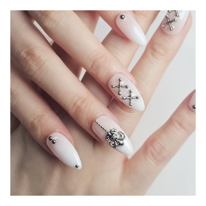 Iron White Ombre Handmade Nail Tips - Short Almond /