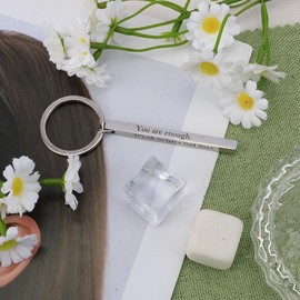 Inspirational Gifts Keychain Girlfriend Birthday Gift for Women Birthday Gifts Ideas Valentines Day Gifts Christmas Gift Friend Boyfriend Daughter Sister Gifts Sister Birthday Gift Graduation Gifts