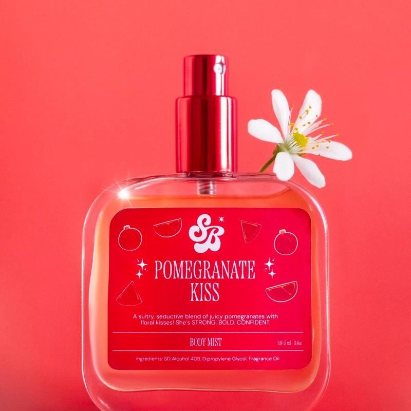The Skincare Bakery: MACARON MIST INTENSE BODY:_Mist: Peach Rings