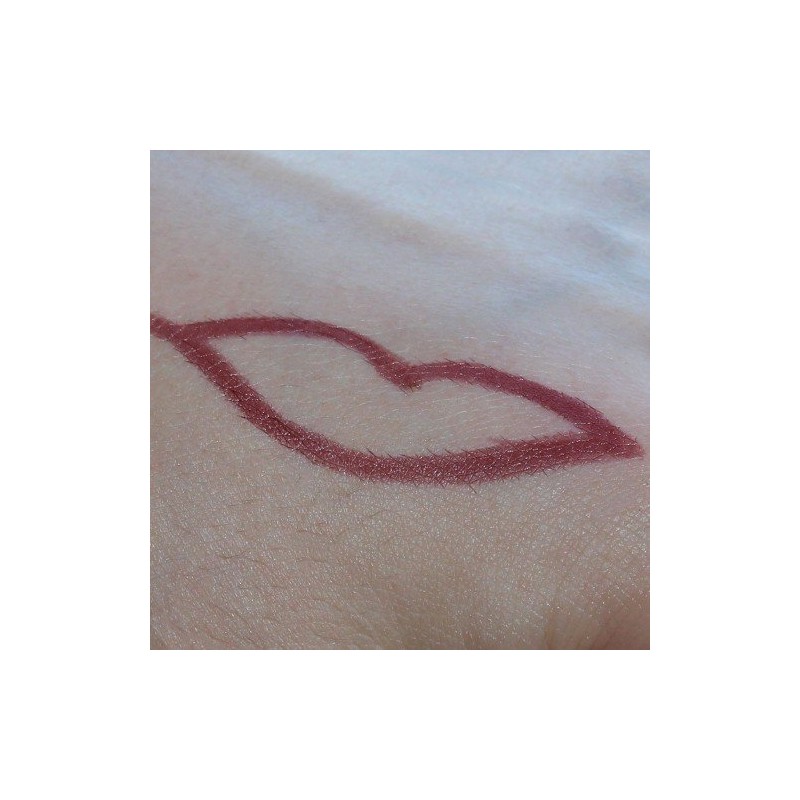 Forever Line Lip Contour