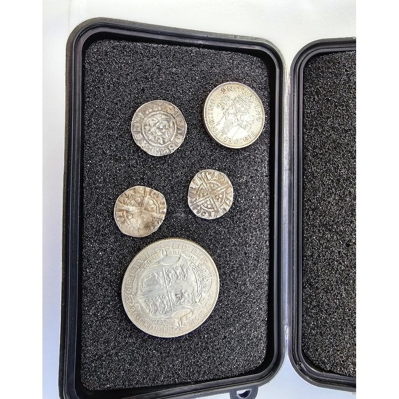 Metal Detecting Finds Box With Scale Card