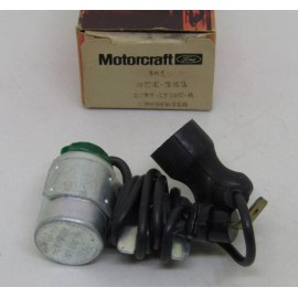 Ford NEW MOTORCRAFT FORD MOTOR COMPANY CONDENSER DCE-261 PART NO. D2RY-12300-A